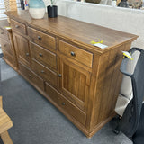 Stylecraft - Sample Dresser