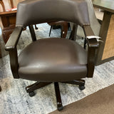 Closeout Desk Chair