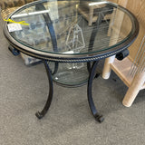 Accent table