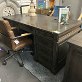 Haverty's Desk Only