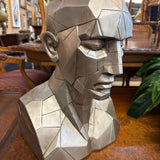 Elevarre - Closeout Statue