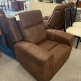 Man Wah - Closeout Recliner