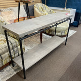 Hekman - Sample Sofa Table