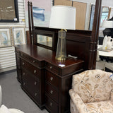King Lane Bedroom Set
