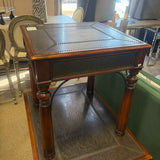 Accent  Table