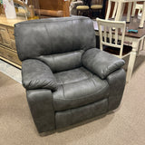 Closeout Recliner
