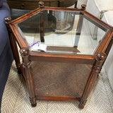 Accent table