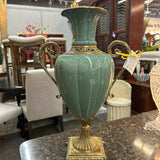 Urn