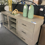 Steve Silver Console