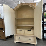 A.R.T. Armoire
