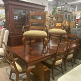 Hooker Dining Set