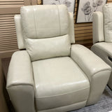 Closeout Recliner