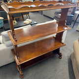 Etagere