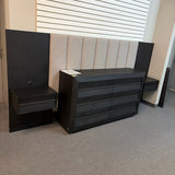 King Magnussen Bedroom Set