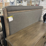 Queen Riverside Bedroom Set