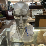 Closeout Statue