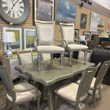 Haverty's Dining Set