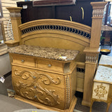 Queen American Signature Bedroom Set