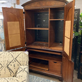 Hekman Armoire