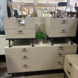 Queen Bedroom Set