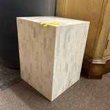 Accent table