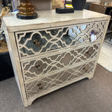 Hooker Chest