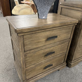 Queen Riverside Bedroom Set